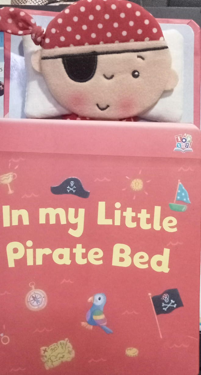 In My Little Pirate Bed (In My Little Bed Counting Books) Board book