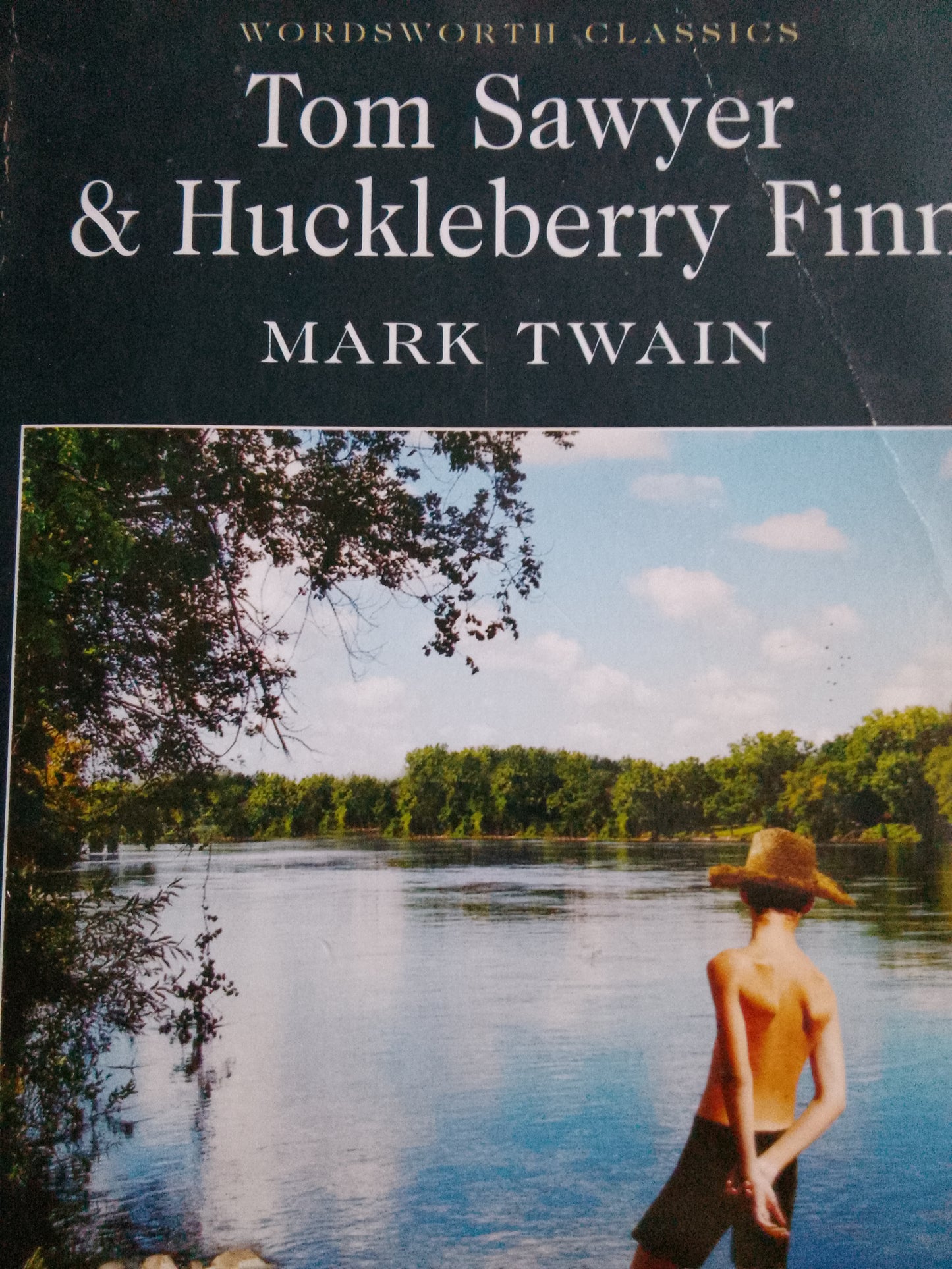 Tom Sawyer & Huckleberry Finn