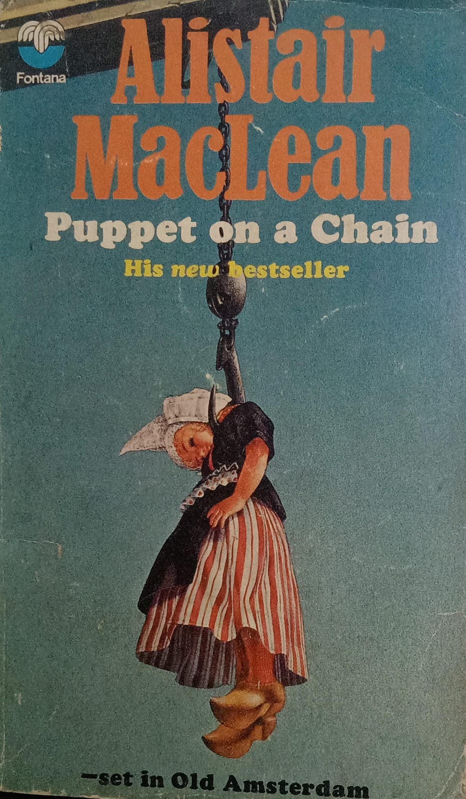 Puppet on a Chain by Alistair Maclean [rare books]