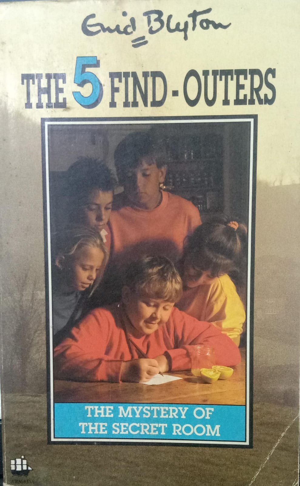 The mystery of the secret room [the 5 find-outers]