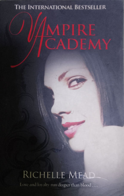 Vampire Academy (book 1)