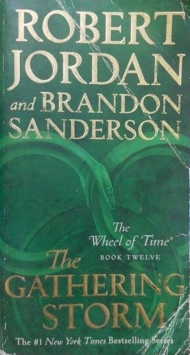 The gathering storm: book twelve of the wheel of time: 12 [rare books]