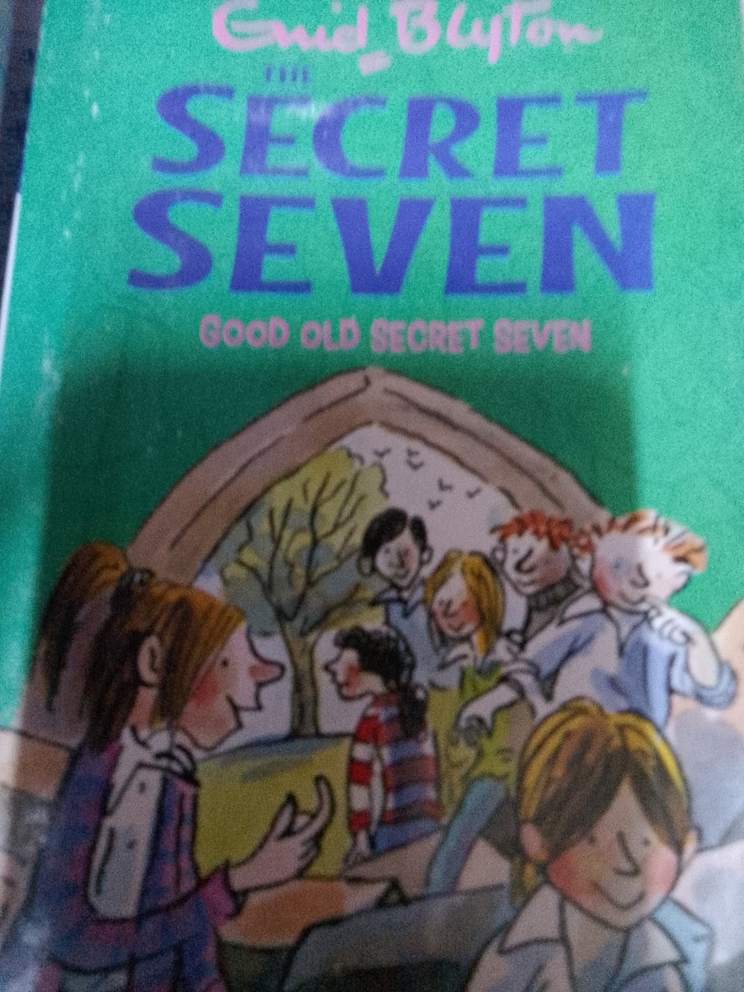 Secret seven 12: Good old secret seven by Enid Blyton