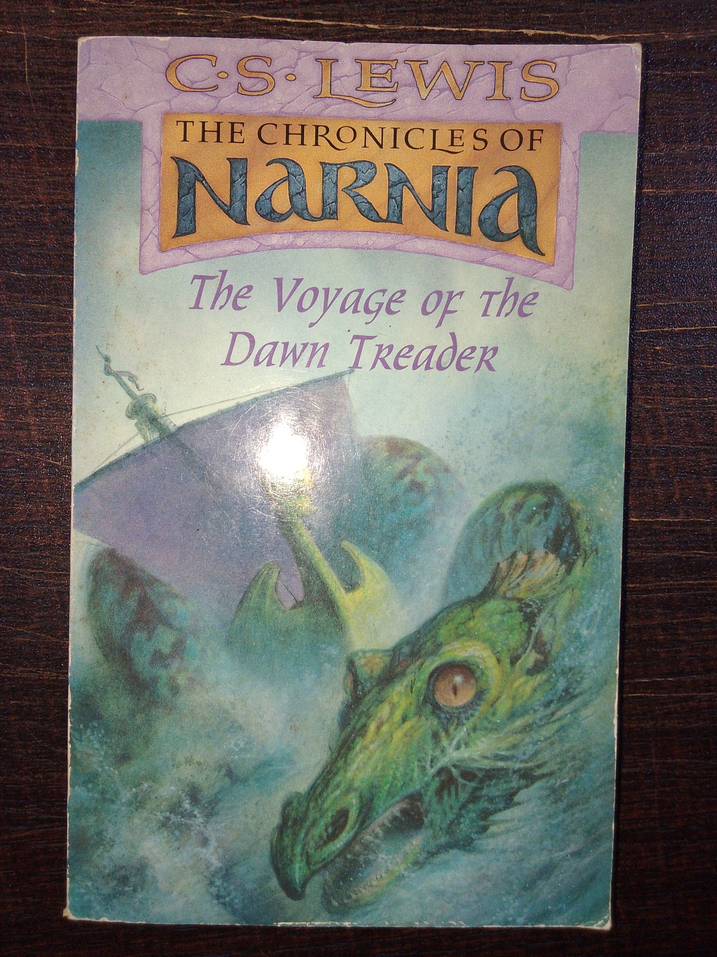 The Voyage of the Dawn Treader (The Chronicles of Narnia, Book 5) (Lions S.)