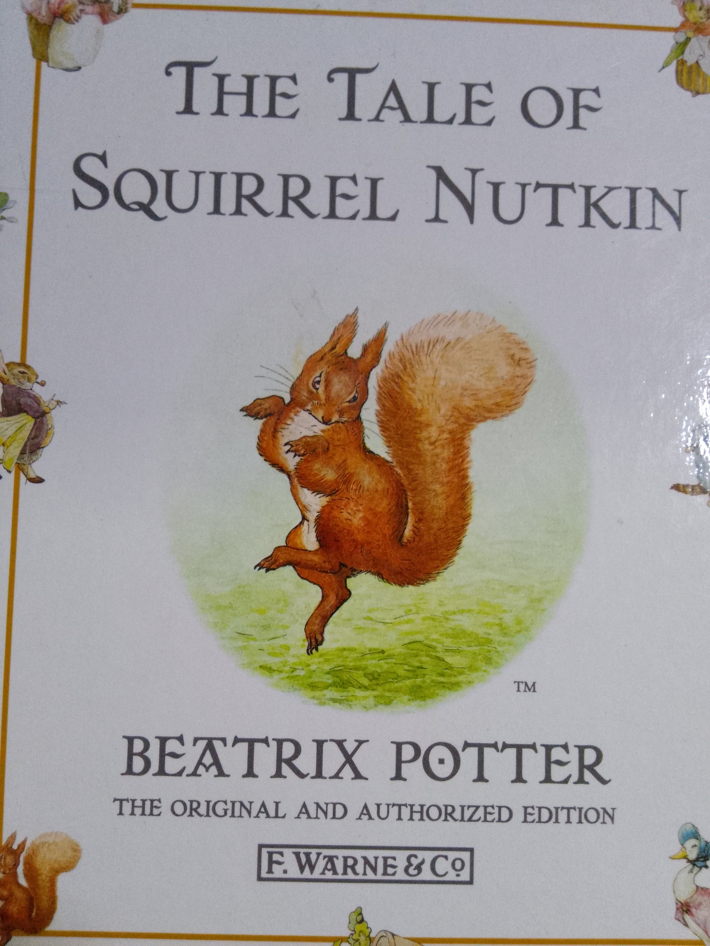 The Tale of Squirrel Nutkin  (HARDCOVER)
