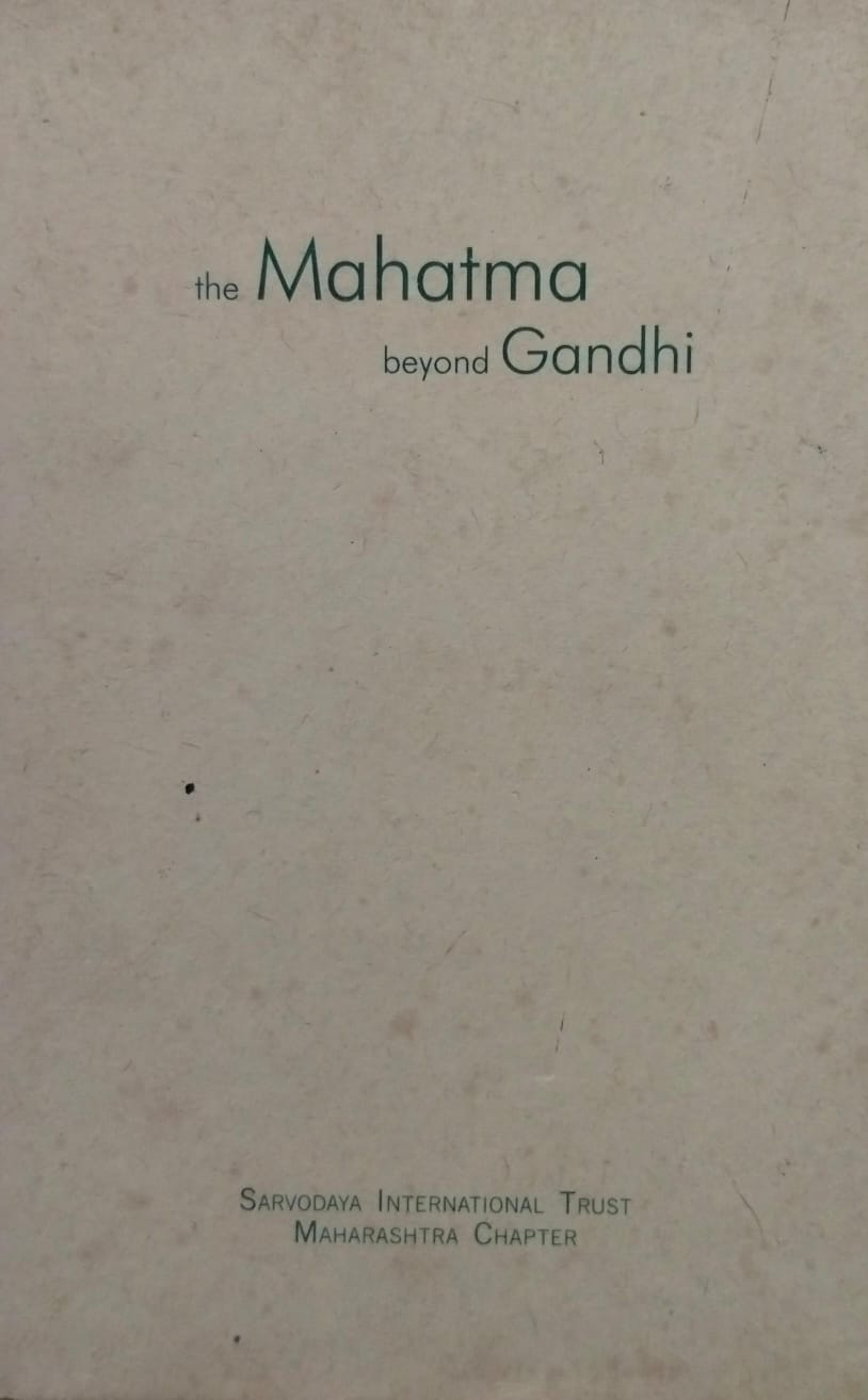 The mahatma beyond gandhi [hardcover][rare books]