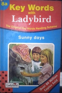 Key Words With Ladybird Sunny days 8a [Hardcover]