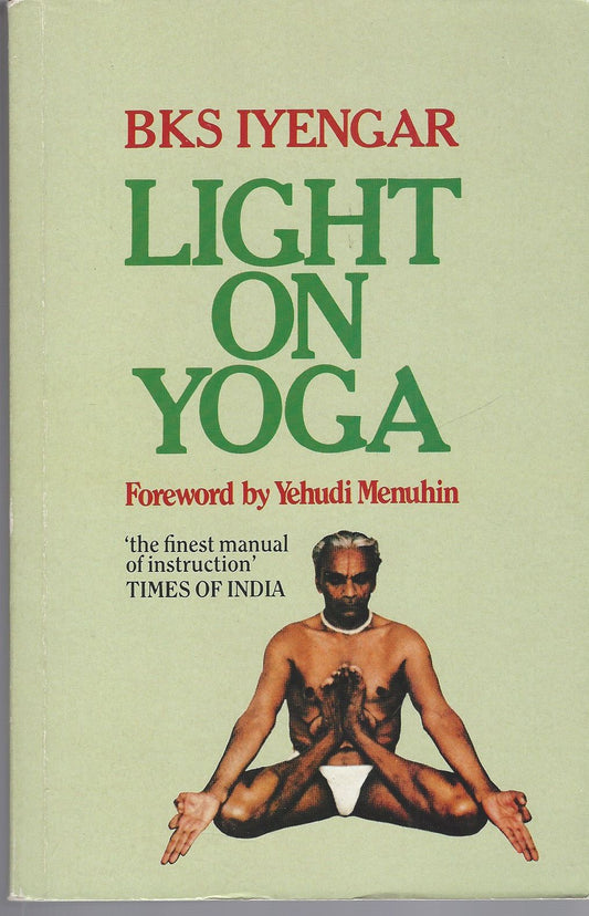 Light on yoga [old edition] [same cover] [rare books]