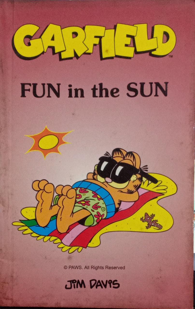 Garfield Fun In The Sun [GRAPHIC NOVEL]
