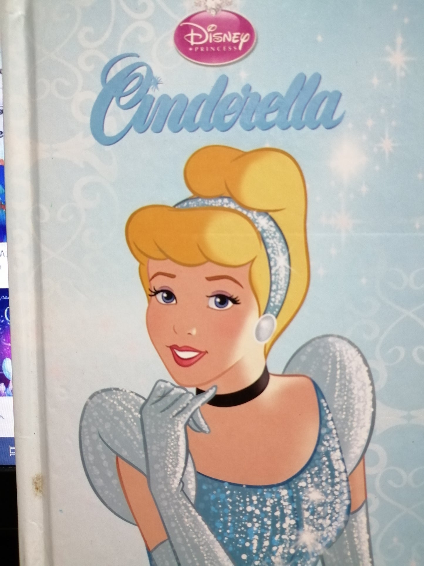 Disney Cinderella [HARDCOVER]
