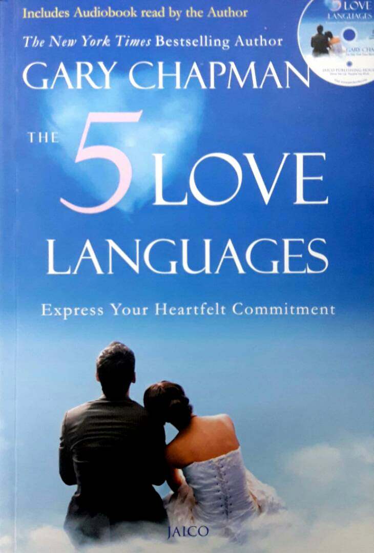 The Five Love Languages: How to Express Heartfelt Commitment to Your Mate [WITH CD]