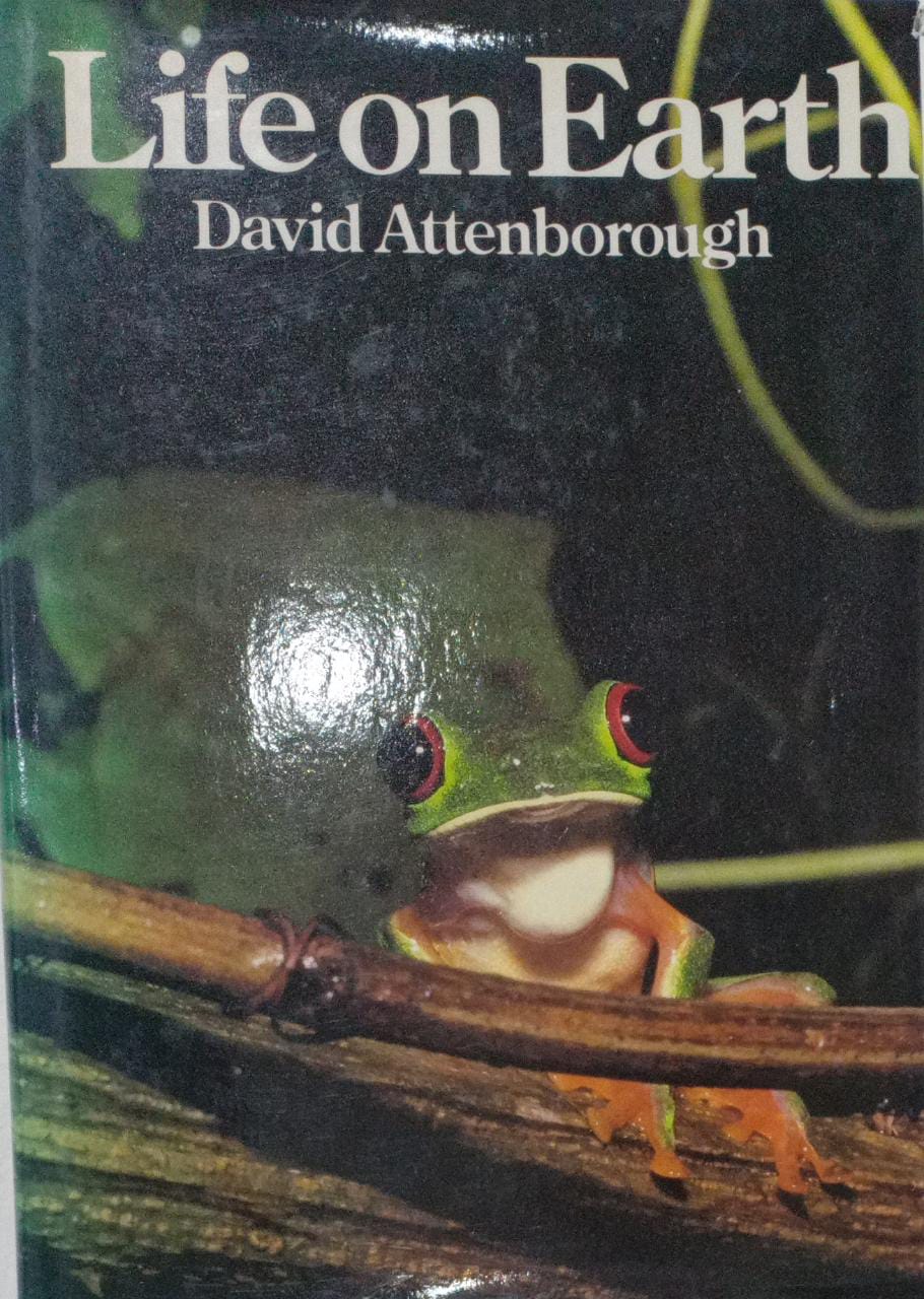 Life on Earth [HARDCOVER] (RARE BOOKS)