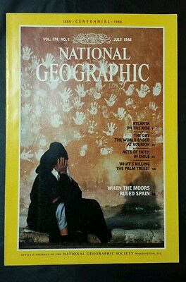 When The Moors Rules Spain [National Geographic] [rare books] [July 1988]