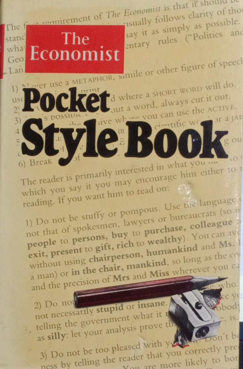 Pocket Style Book [Hardcover] (RARE BOOKS)