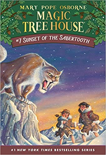 Sunset of the Sabertooth: 7 (Magic Tree House (R))