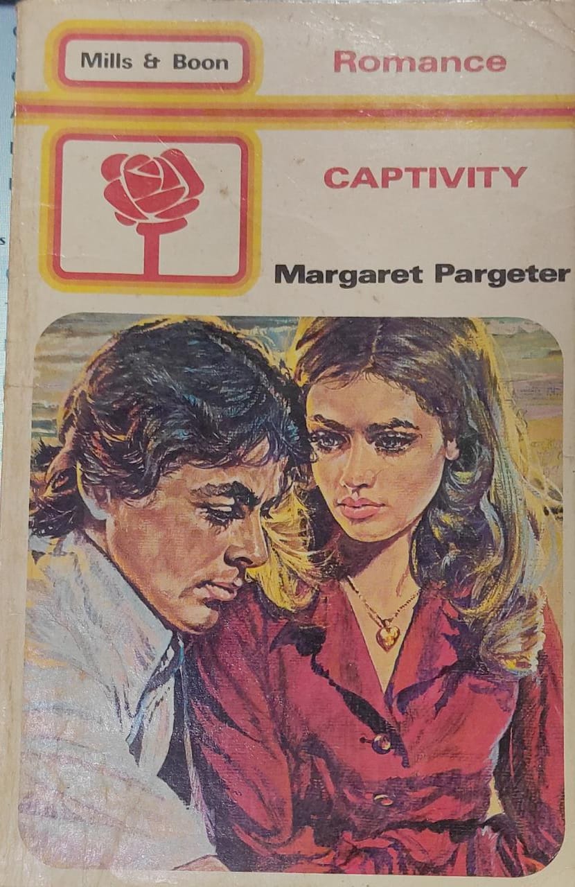 CAPTIVITY [MILLS & BOON]